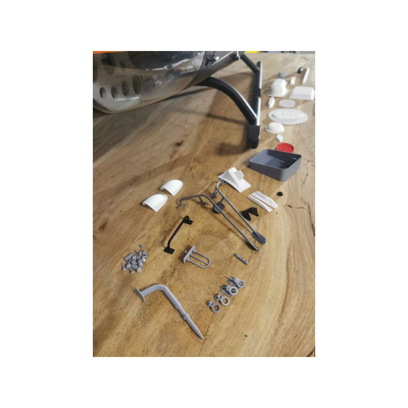 Adiós Huey, All-in-Set UH 1:6