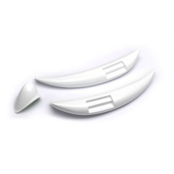 Tanques laterales y cono de nariz de radar, GRP